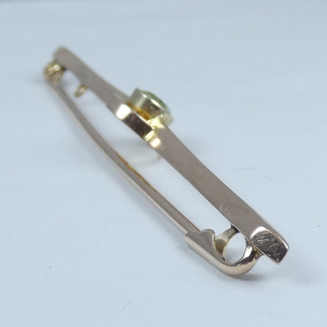 Antique Vintage Solid 9ct Yellow Gold Peridot Solitaire 58mm Bar Brooch Pin 375