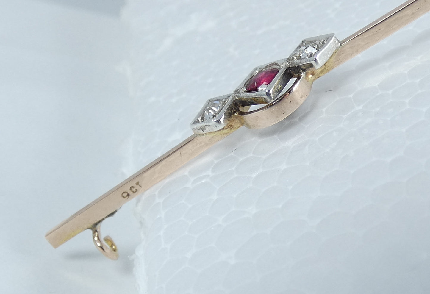 Vintage Solid 9ct Yellow Gold Pink Rubellite Ruby Stone 53mm Bar Brooch Pin 375