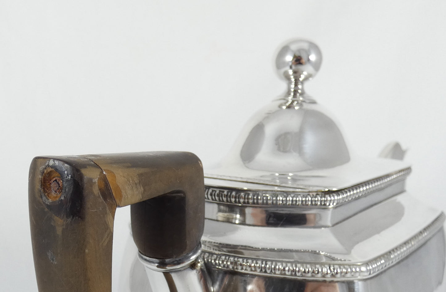 Antique Georgian 1806 Sterling Silver Footed Teapot Coffee Pot Internal Strainer