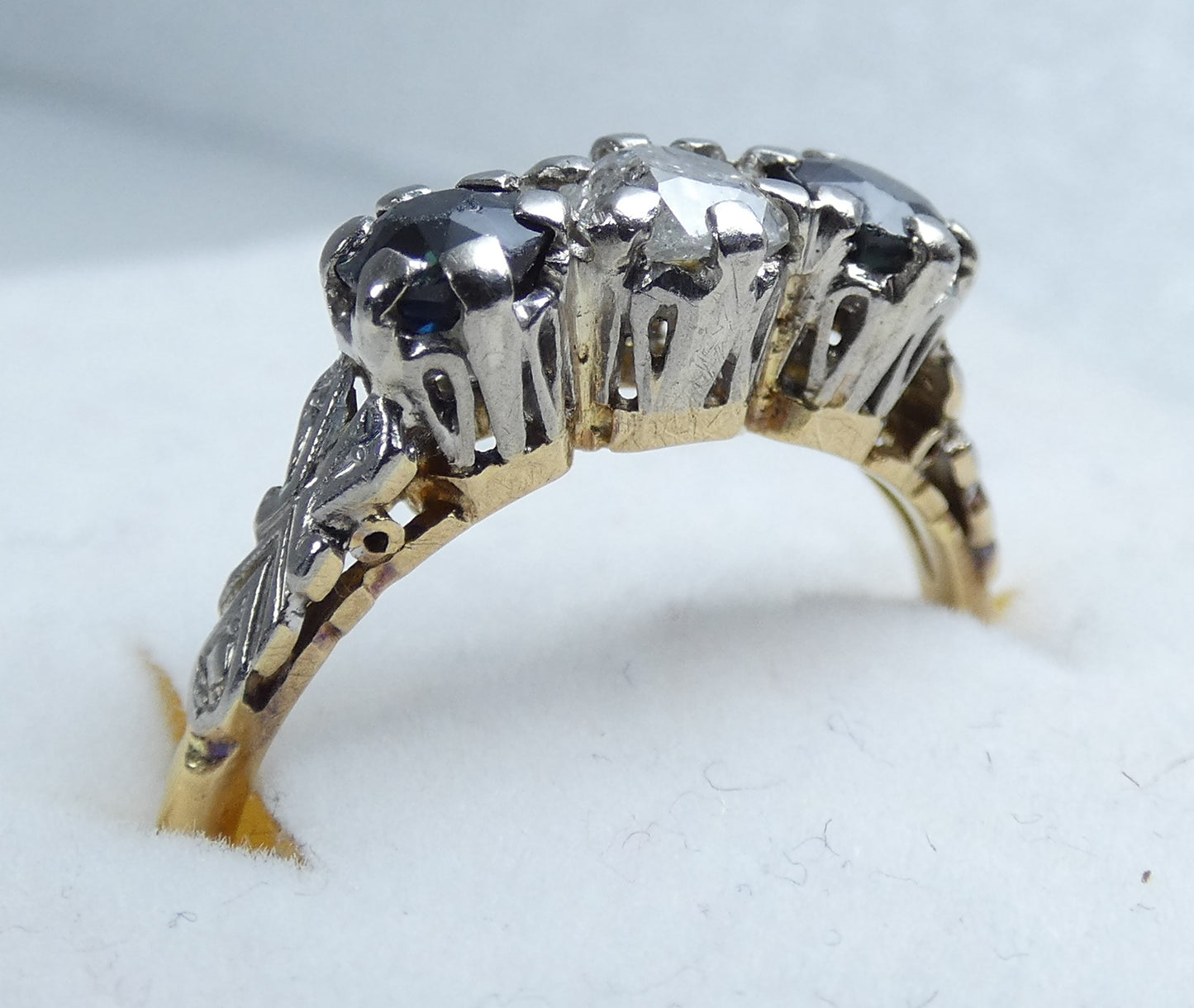 Antique Vintage 18ct Yellow Gold Sapphire & Diamond Dress Wedding Ring 7.5 O 55