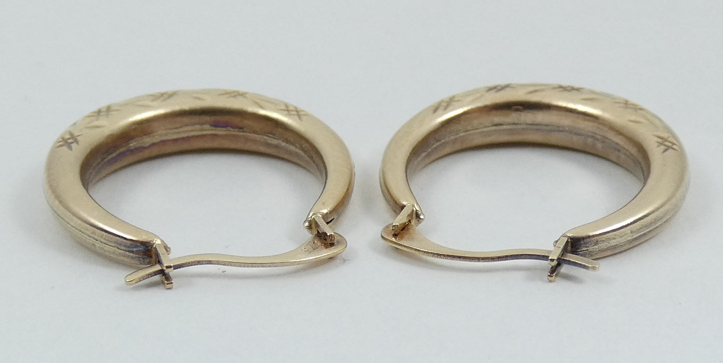 Vintage Solid 9ct Yellow Gold Pair of 18mm Hoop Earrings Set Matte Bright Cut