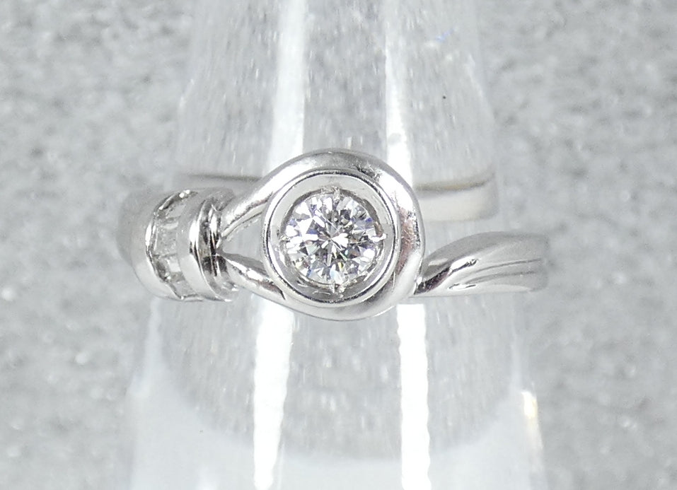 Vintage Solid 18ct White Gold 0.2ct Diamond Buckle Dress Ring Size 5.5 K 50 750
