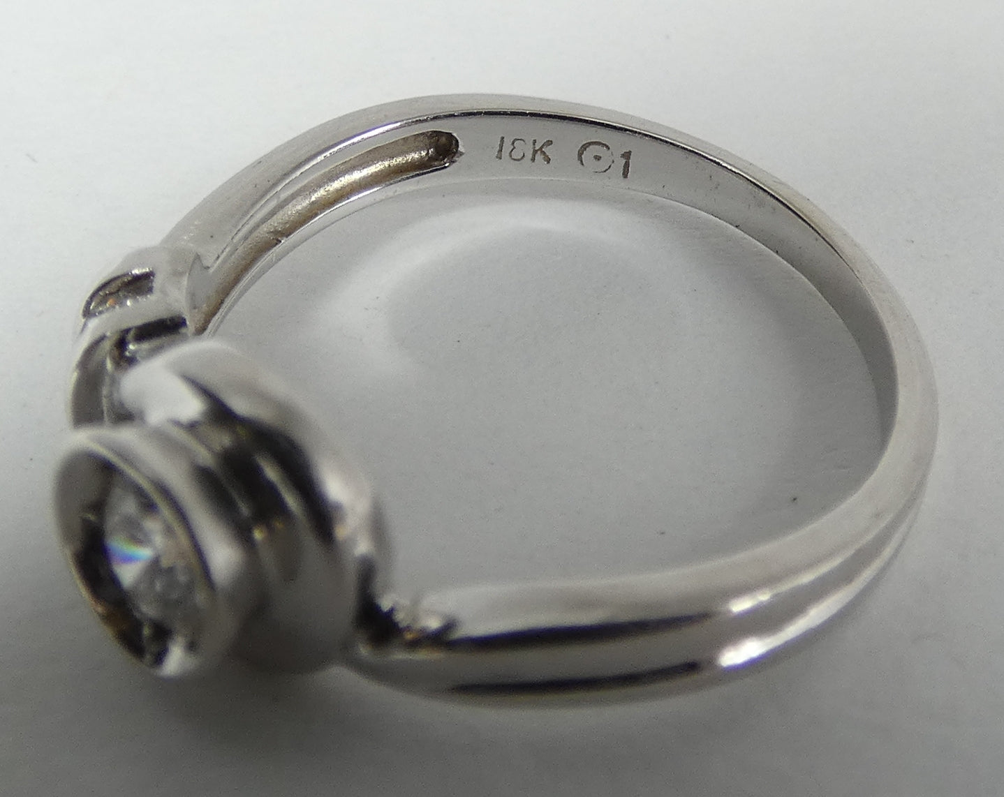 Vintage Solid 18ct White Gold 0.2ct Diamond Buckle Dress Ring Size 5.5 K 50 750