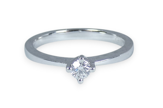 Solid 18ct White Gold 0.15ct Diamond Solitaire Engagement Dress Ring Size 5 J 49