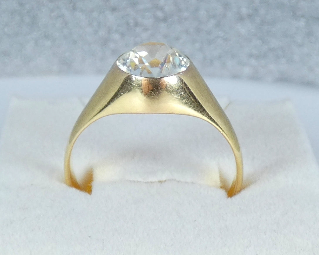 Vintage Solid 9ct Yellow Gold White Topaz Signet Solitaire Dress Ring 11.5 W 65