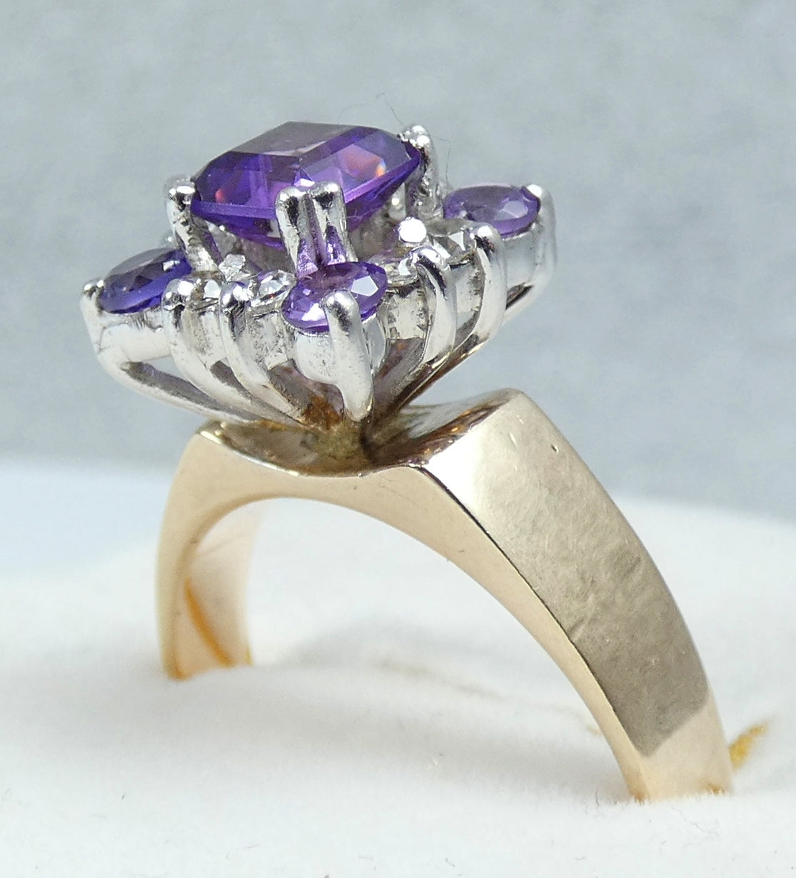 Vintage Solid 9ct Yellow Gold Purple Sapphire Spinel Cluster Dress Ring 7.5 O 55