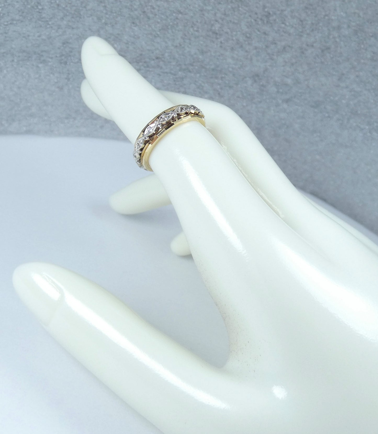 Vintage Solid 9ct Yellow Gold White Sapphire Full Eternity Wedding Ring 5.5 K 50