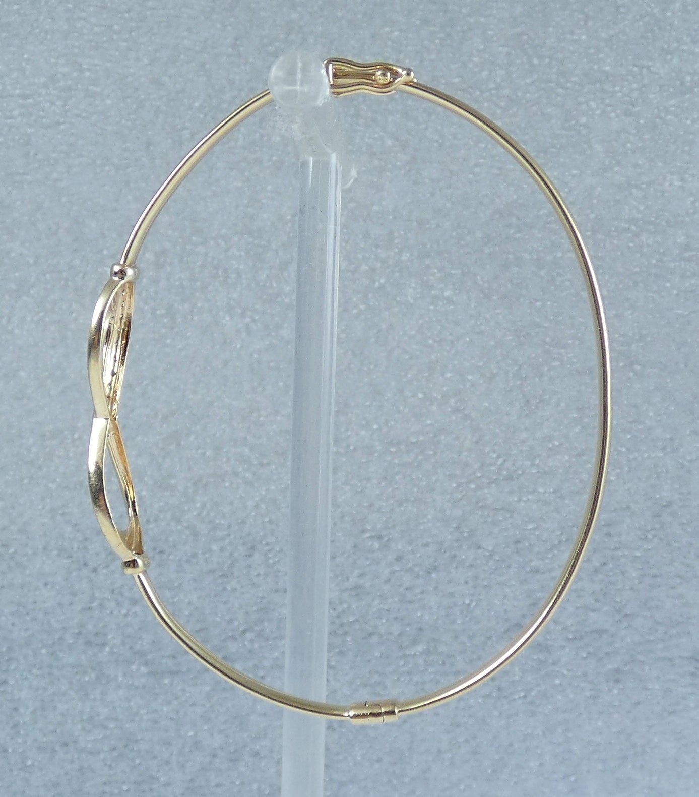Solid 9ct Yellow Gold & Diamond Infinity Crossover Hinged Bangle Xover Bracelet