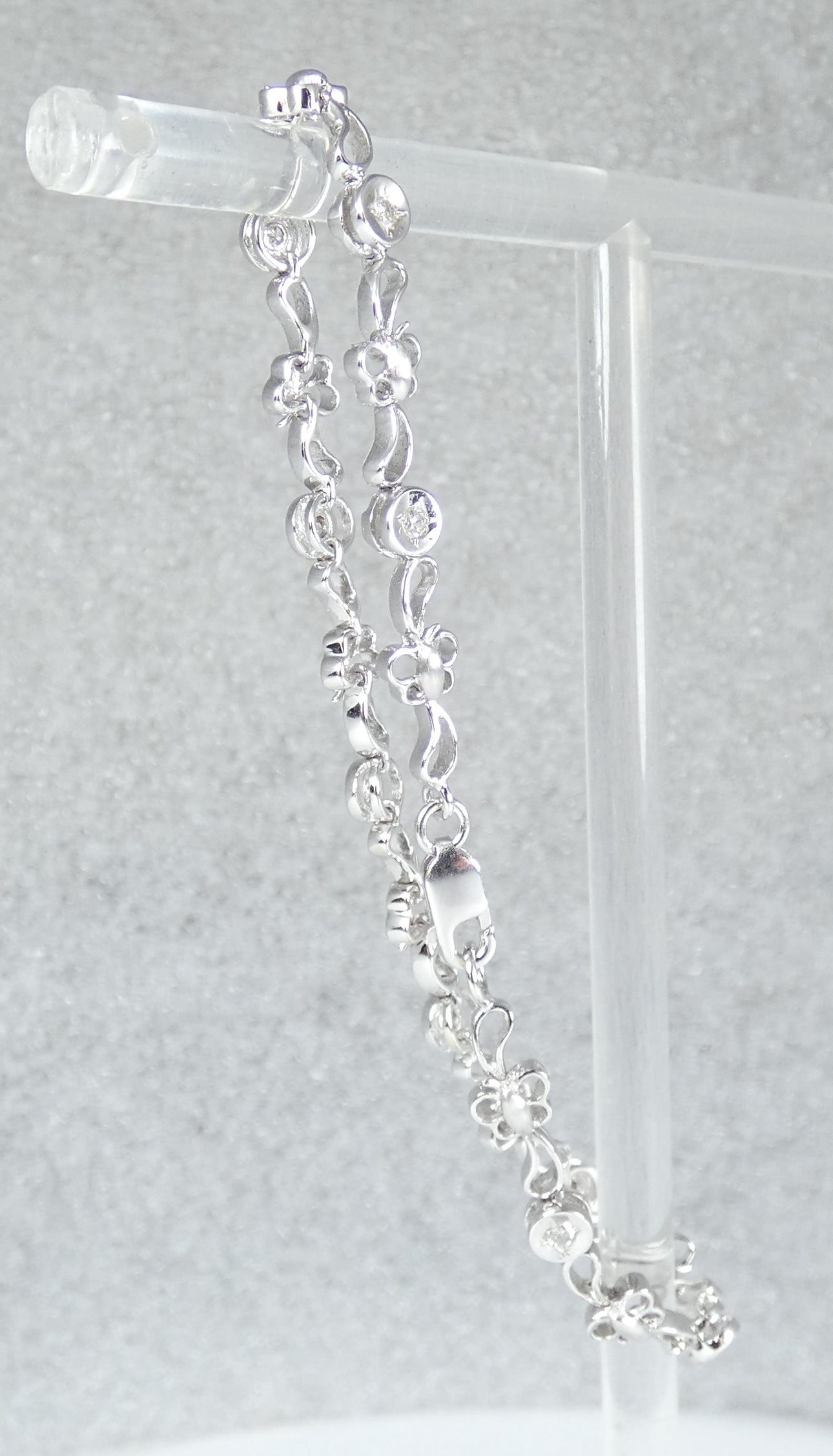 Solid 18ct White Gold & 0.5ct Diamond Butterfly Panel 17.5cm 7.5" Chain Bracelet