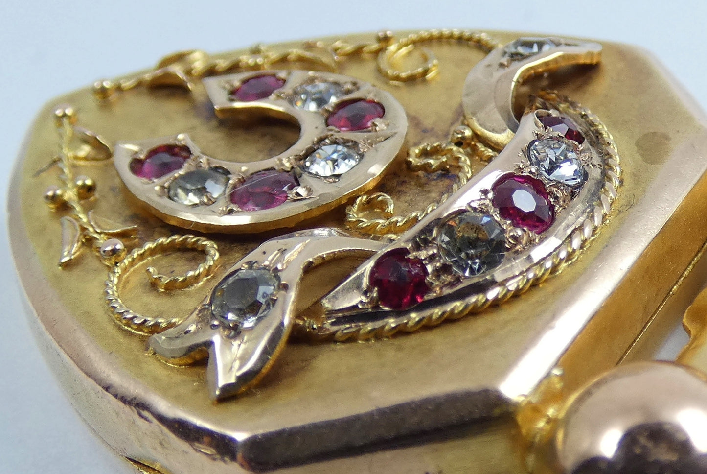 Antique Victorian 1890 Solid 9ct Yellow Gold Large Shield Photo Locket Pendant