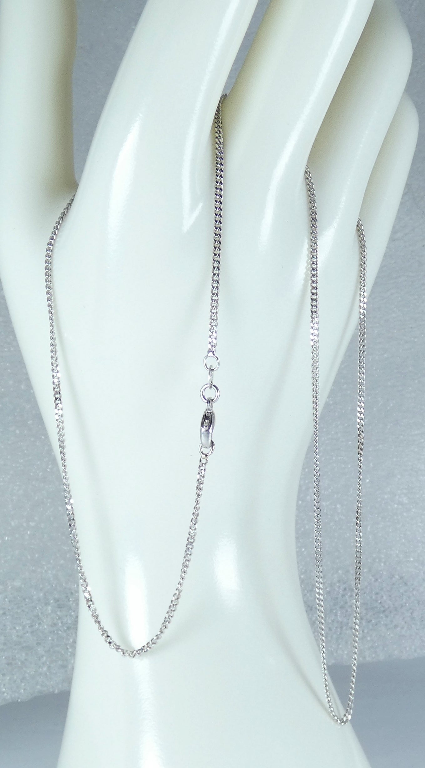 Solid 9ct White Gold 1.5mm Flat Cuban Curb Link 51cm 20" Chain Necklace Clasp
