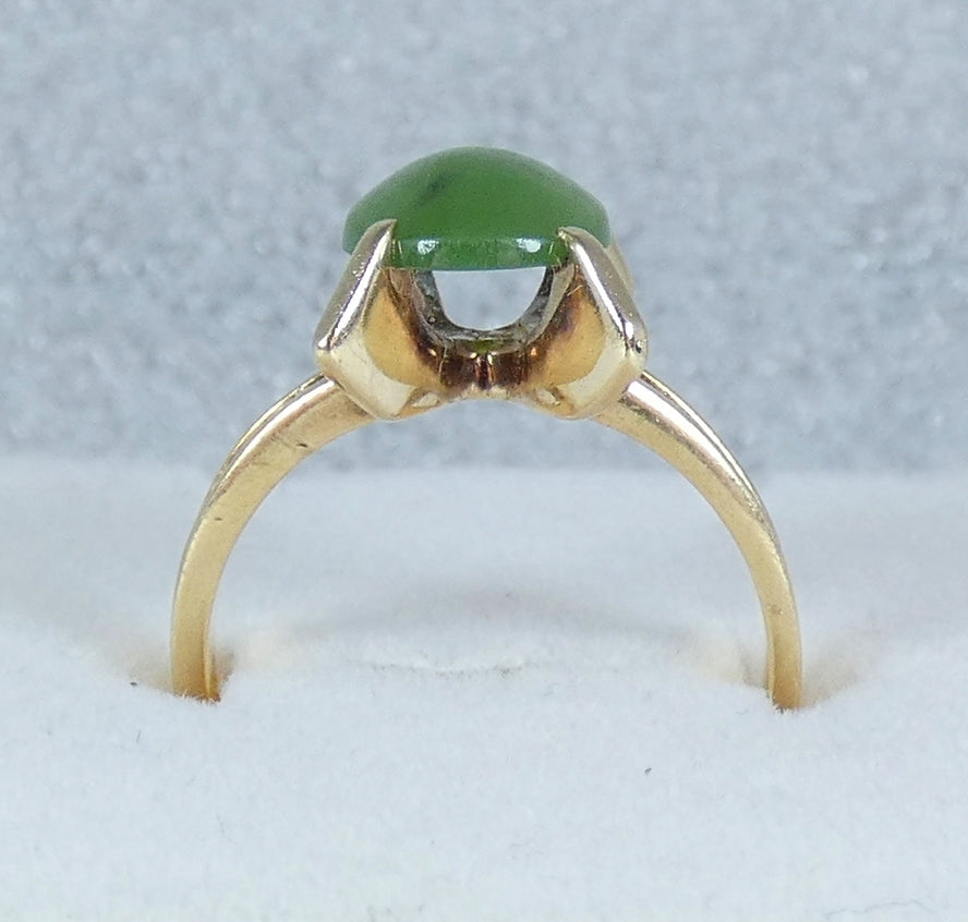 Vintage Retro Solid 9ct Yellow Gold Green Jade Cocktail Dress Ring Size 7.5 O 55