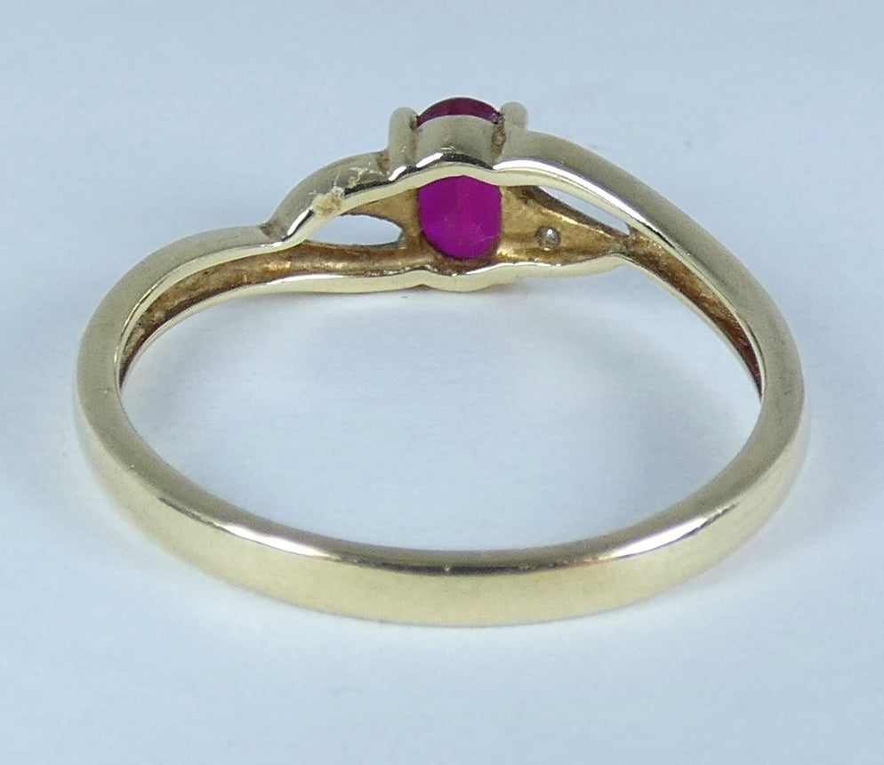 Modern Solid 9ct Yellow Gold Pink Oval Ruby & Diamond Dress Ring Size 7.5 O 55
