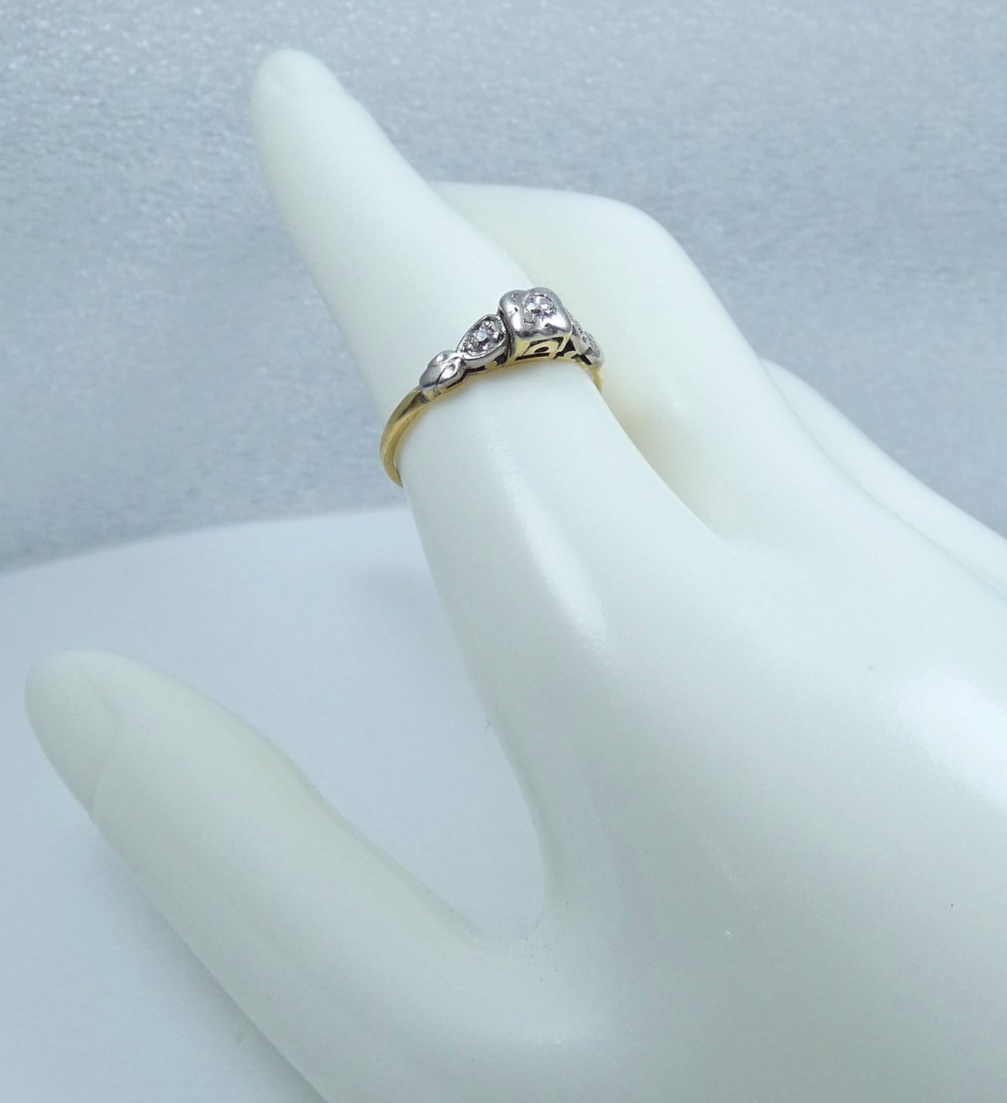 Antique Art Deco 18ct Yellow Gold Diamond Dress Engagement Ring Size 7 N 54