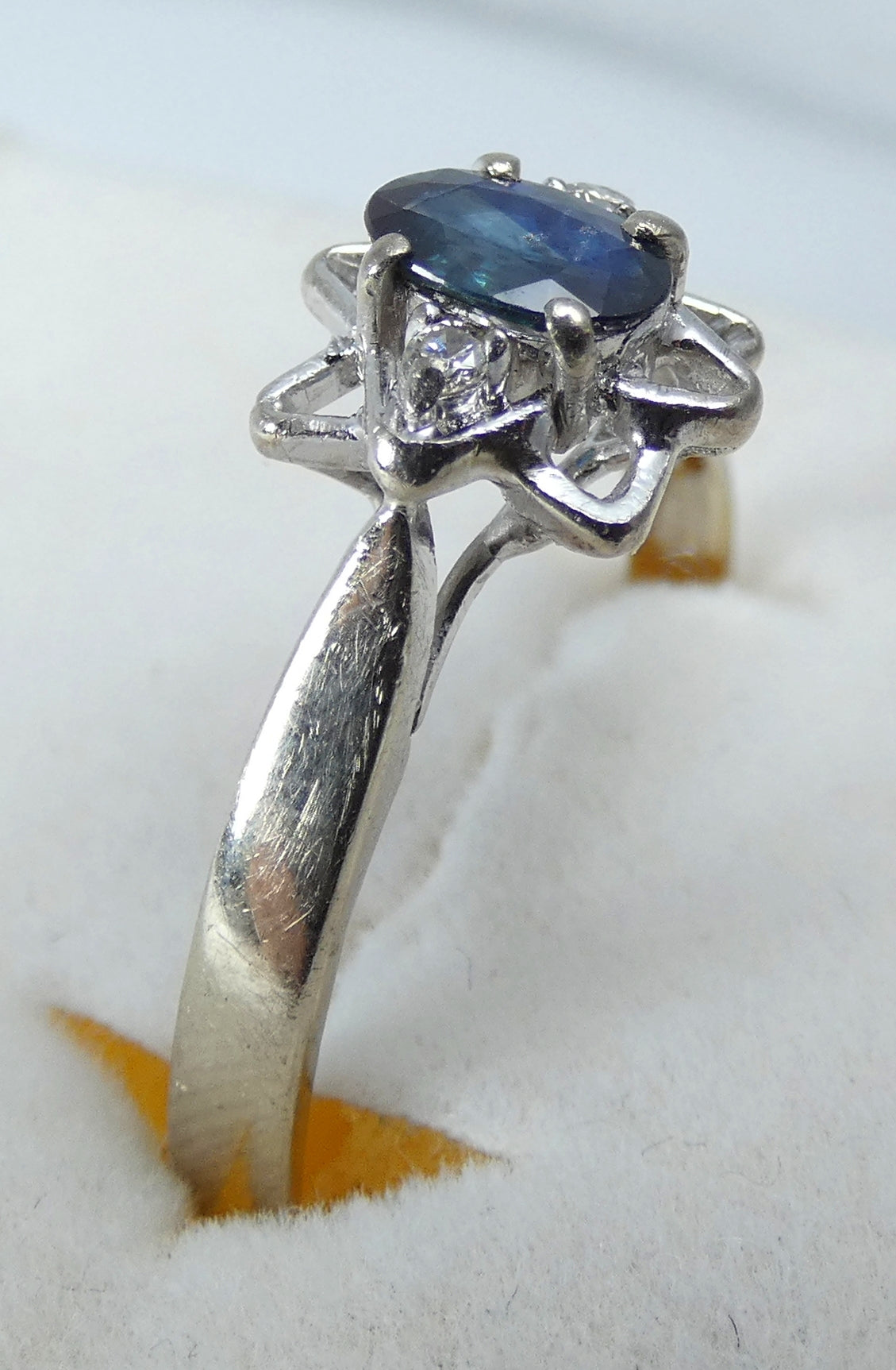 Solid 14ct White Gold Tri-Colour Parti Sapphire & Diamond Dress Ring Size 9 R 59