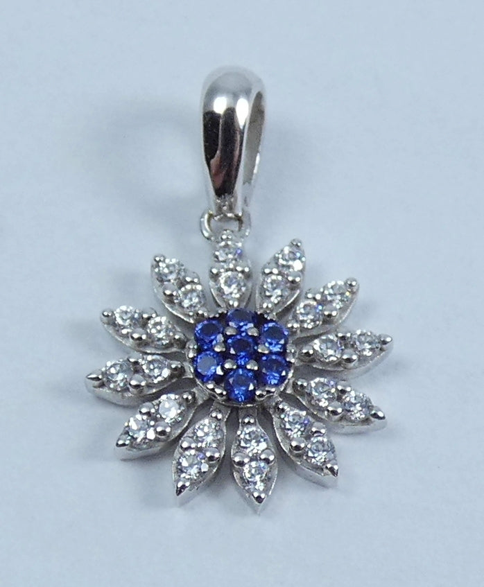 Solid 18ct White Gold Blue Sapphire Cluster Flower Sun Necklace Pendant Charm