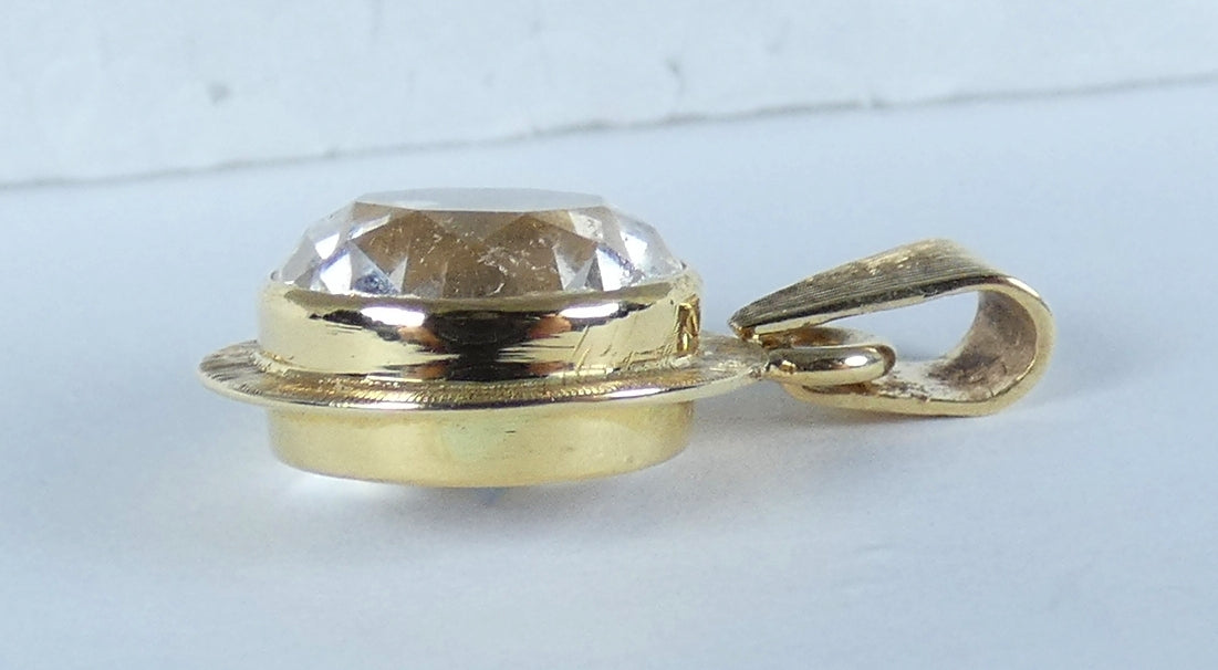 Vintage Solid 9ct Yellow Gold White Topaz Solitaire Textured Necklace Pendant