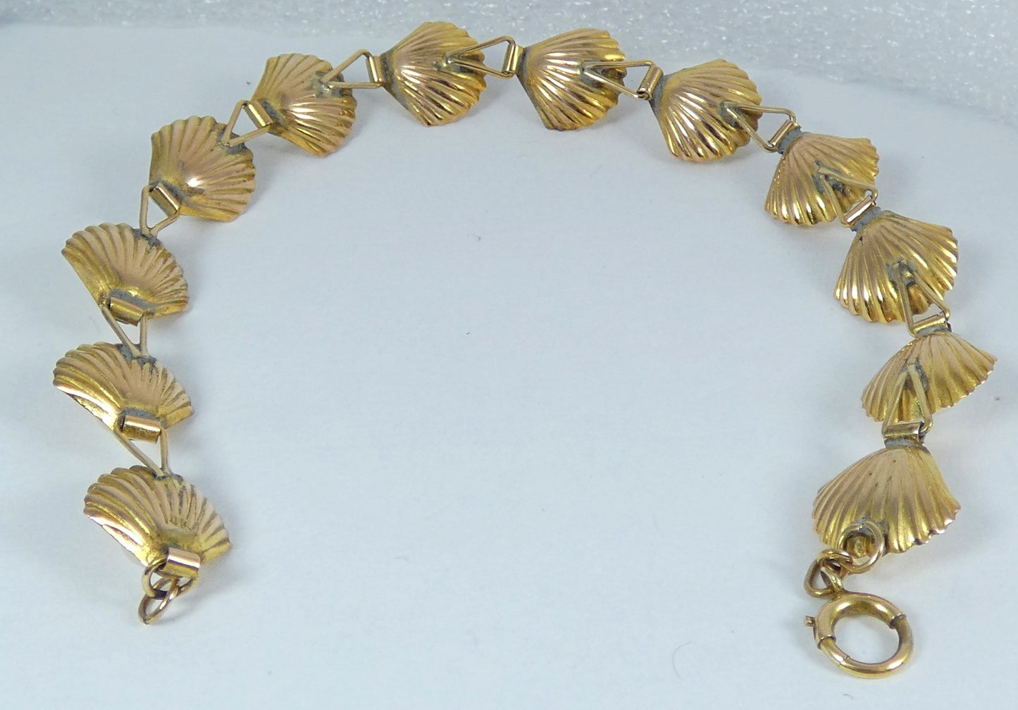 Vintage Solid 10ct Yellow Gold Pearl 12mm Oyster Shell Panel 19cm 7.5" Bracelet