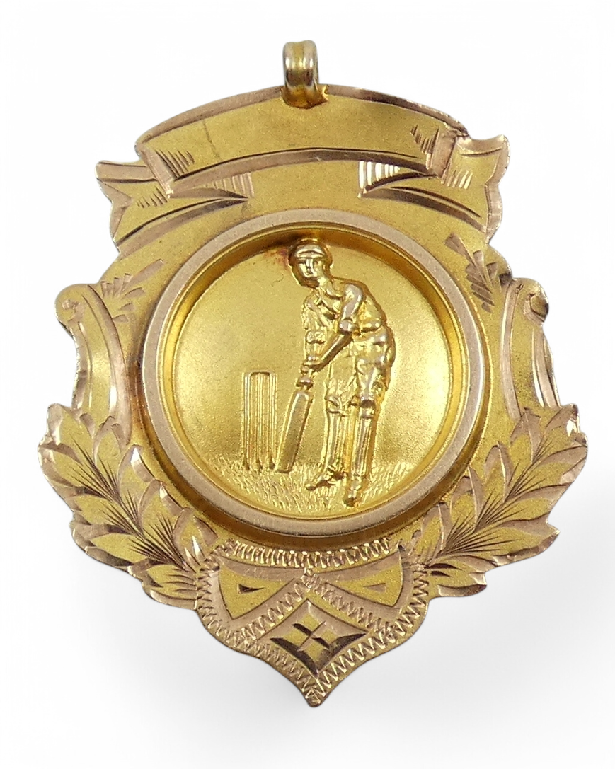 Antique 1924 Solid 9ct Yellow Gold Cricket Sports Medal Fob Pendant LPCC Batting