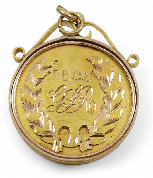 Antique 1924 Solid 9ct Yellow Gold Cricket Sport Medal Fob Pendant Bowling 7.2gm