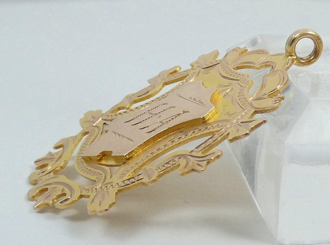 Antique 1914 Solid 9ct Yellow Gold Cricket Sports Medal Fob Pendant DSPS Batting