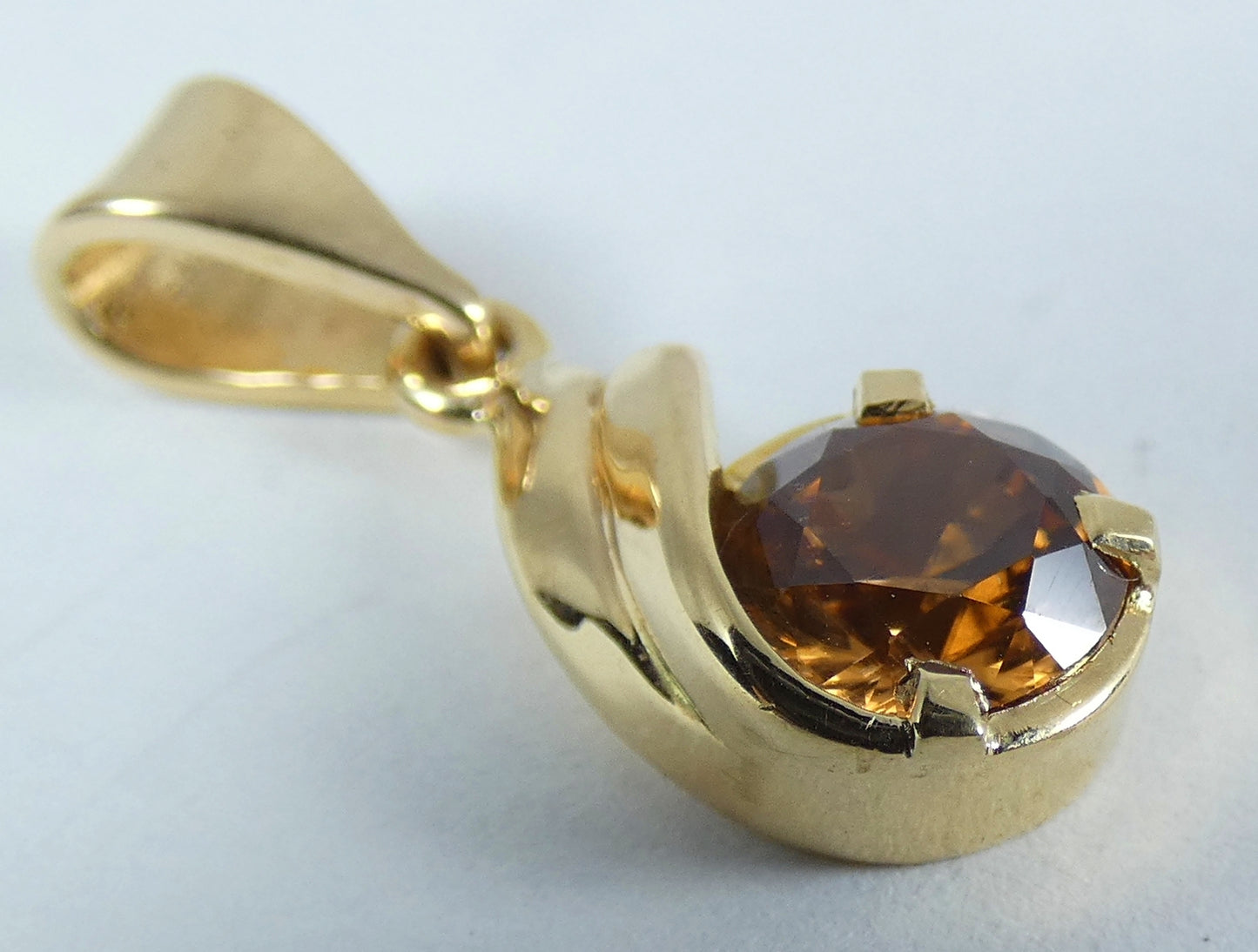 Solid 9ct Yellow Gold 2.37ct Natural Brown Cognac 7mm Zircon Necklace Pendant