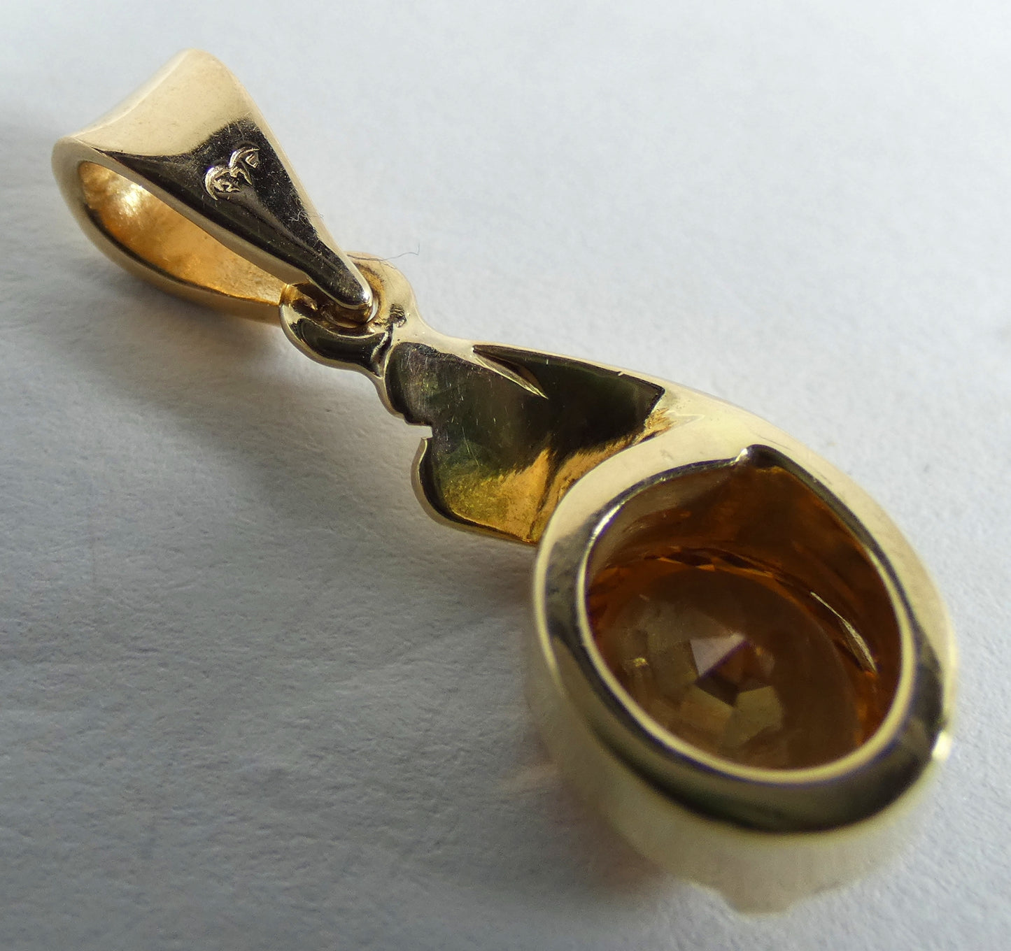 Solid 9ct Yellow Gold 2.37ct Natural Brown Cognac 7mm Zircon Necklace Pendant