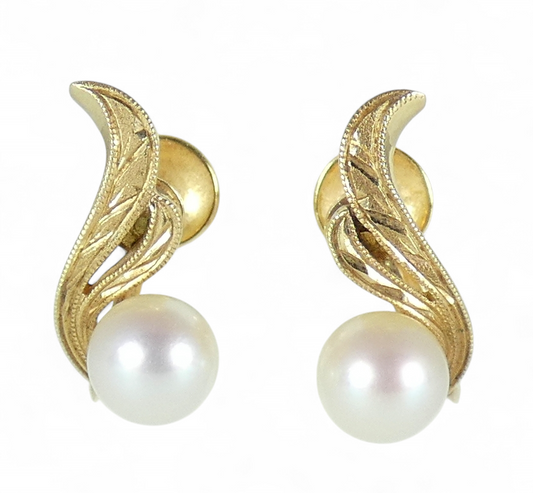 Vintage Mikimoto Pair of Solid 14ct Yellow Gold Akoya Pearl Screw Back Earrings
