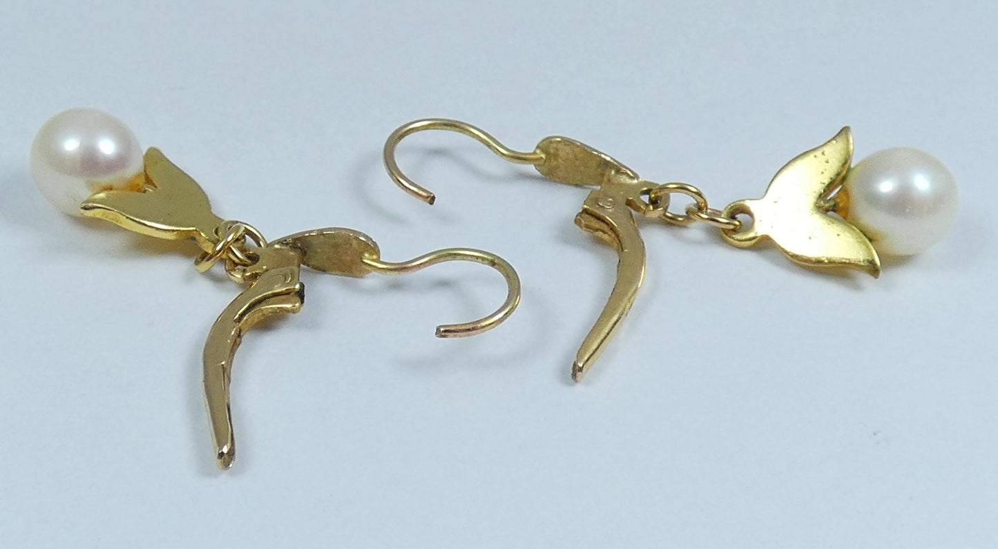 Vintage Pair of Solid 9ct Yellow Gold & 6mm Pearl 33mm Lever Back Drop Earrings