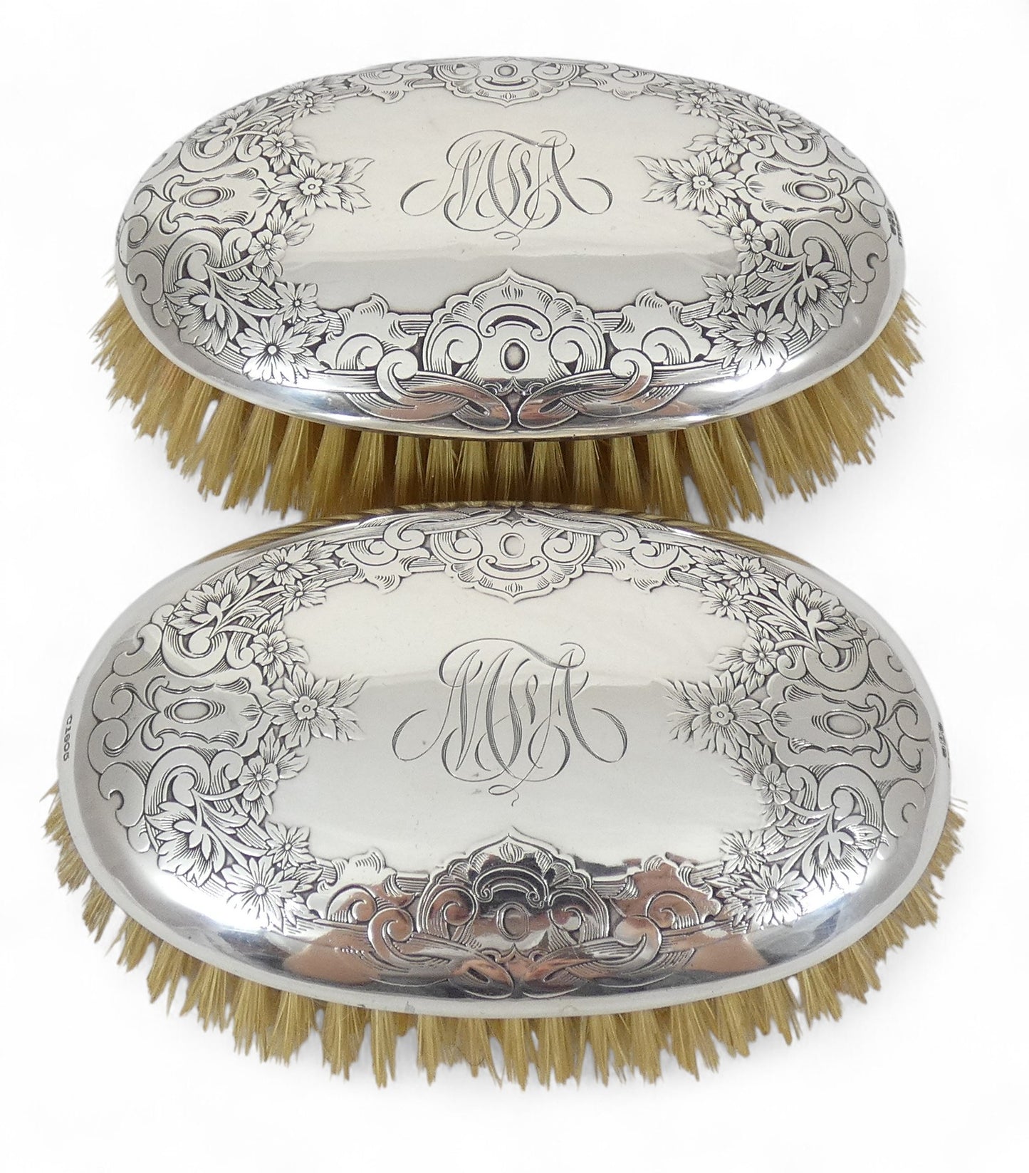 Vintage Pair of Gorham Sterling Silver Oval Clothes Brushes Brush Set C1605 Hair