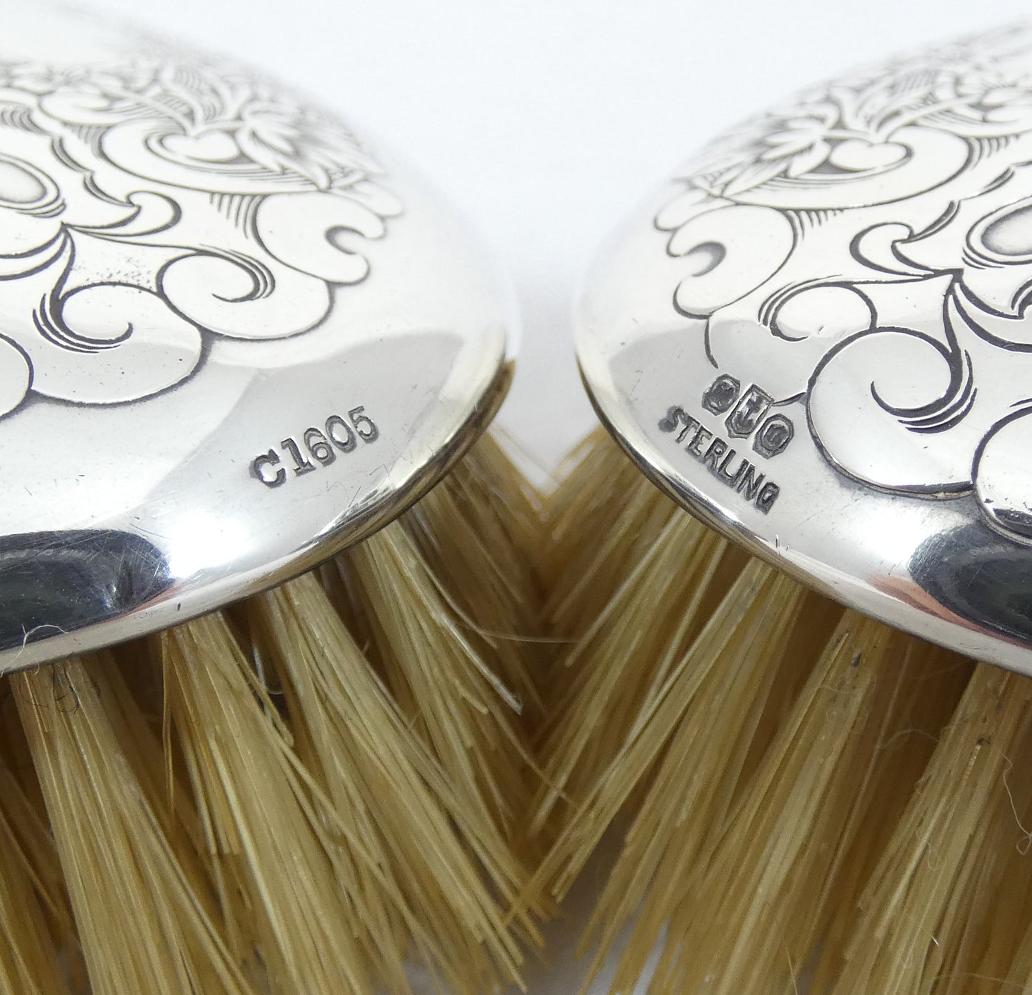 Vintage Pair of Gorham Sterling Silver Oval Clothes Brushes Brush Set C1605 Hair