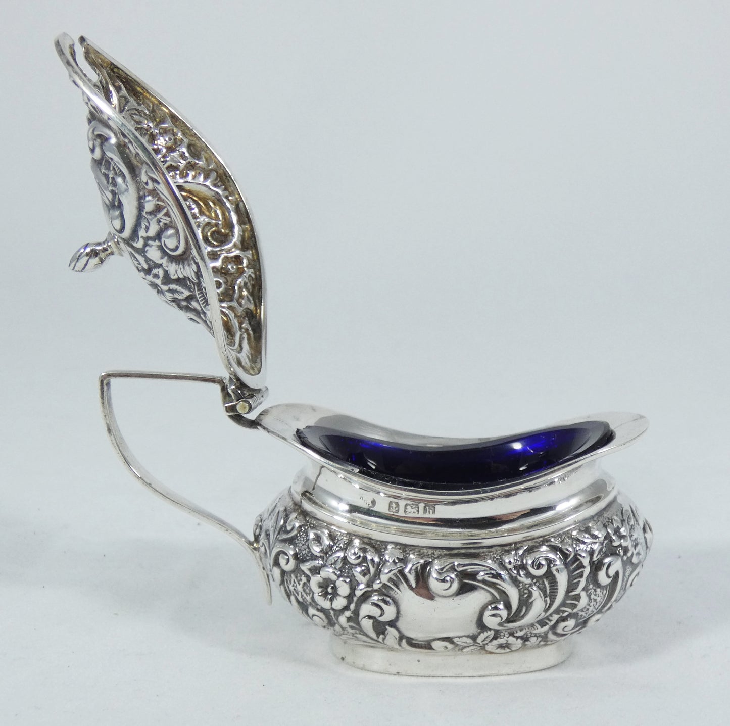 Antique Edwardian 1907 Sterling Silver Mustard Cruet Pot Blue Glass Repousse WA