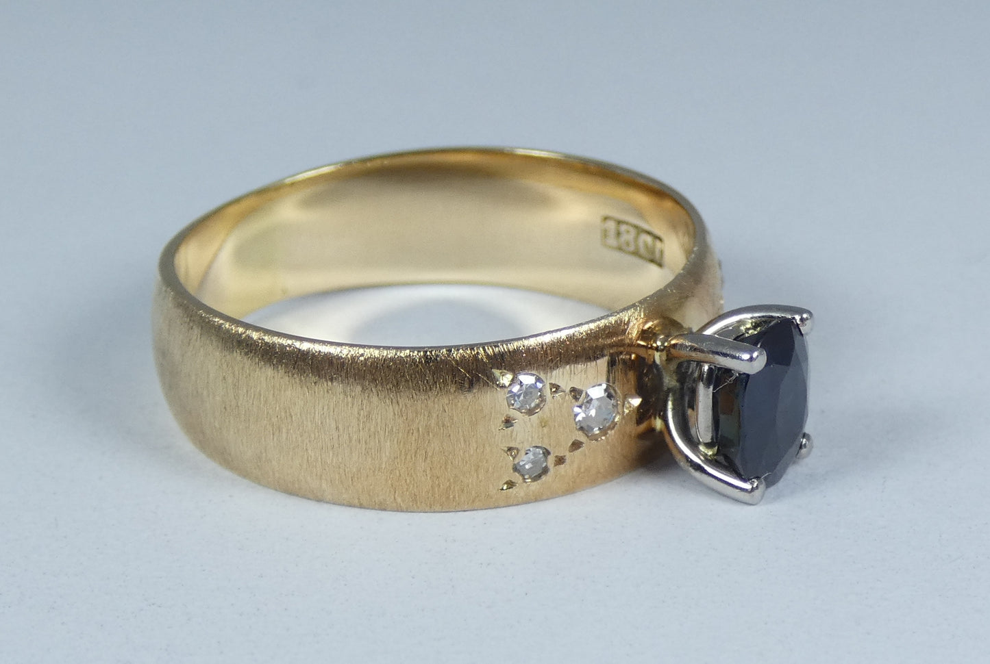 Vintage Solid 18ct Yellow Gold Natural Sapphire Diamond Dress Ring Size 6.5 M 52