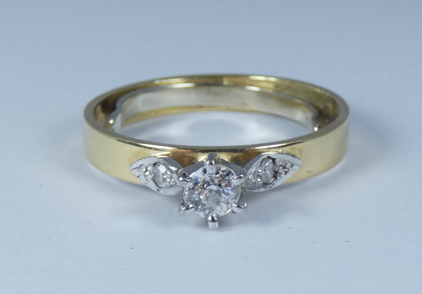 Vintage Solid 18ct Yellow Gold Platinum Diamond Engagement Band Ring Size 8 P 56