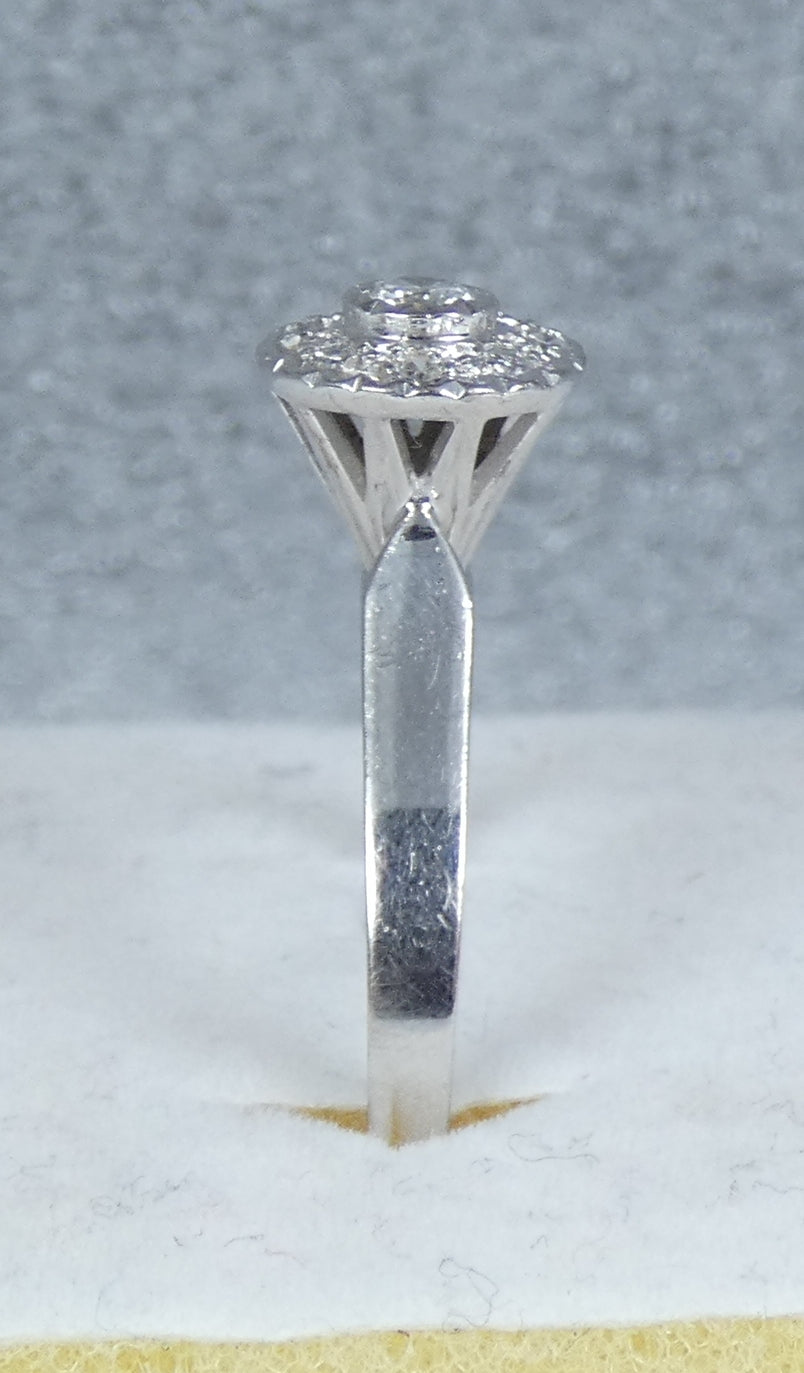 Solid 18ct White Gold & .25ct Diamond Engagement Dress Band Ring Size 8.5 Q 58