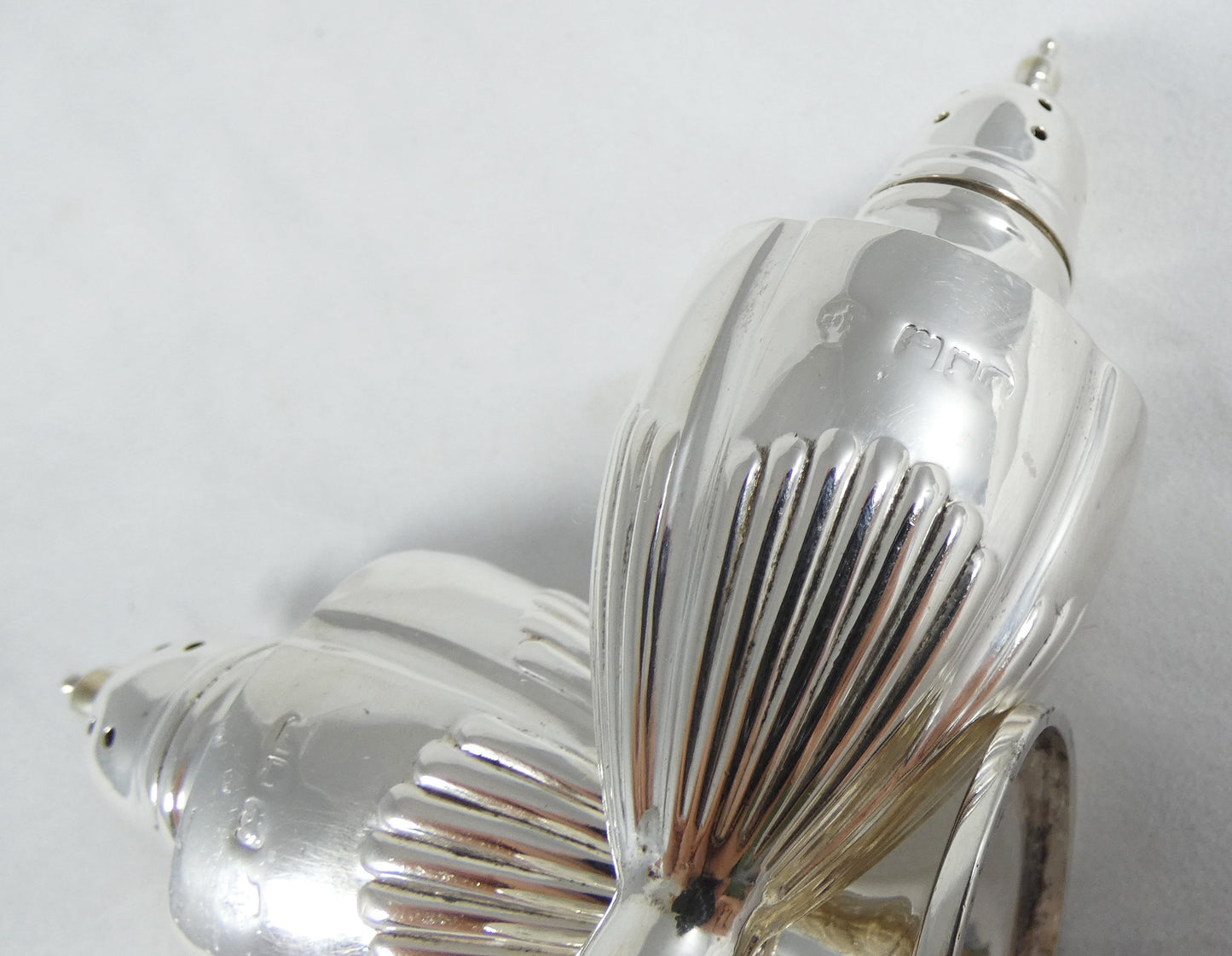 Antique Victorian 1898 Pair of Sterling Silver Pepperettes Pepper Salt Shakers