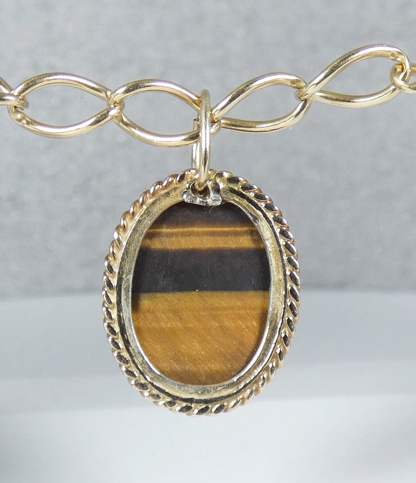 Antique Vintage Solid 9ct Yellow Gold & Oval Tiger's Eye 19mm Necklace Pendant