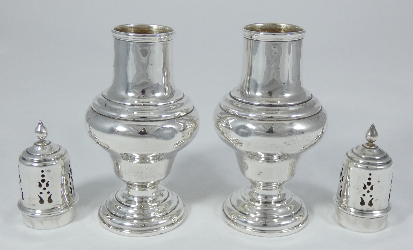 Antique Pair Victorian 1894 Sterling Silver Sugar Casters Shakers Sifters Castor