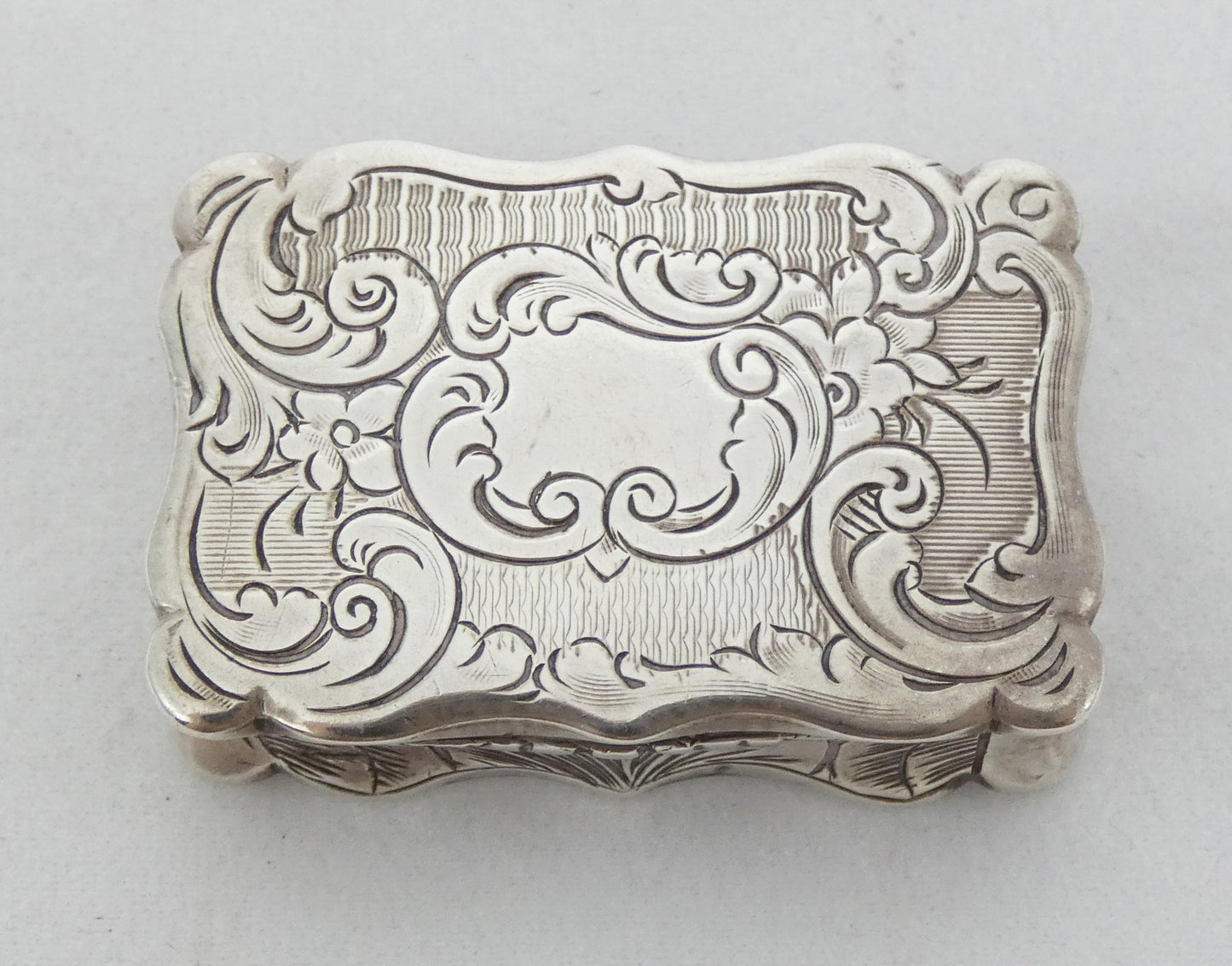 Antique Victorian 1853 Sterling Silver Vinaigrette Scent Pill Box & Grille Case