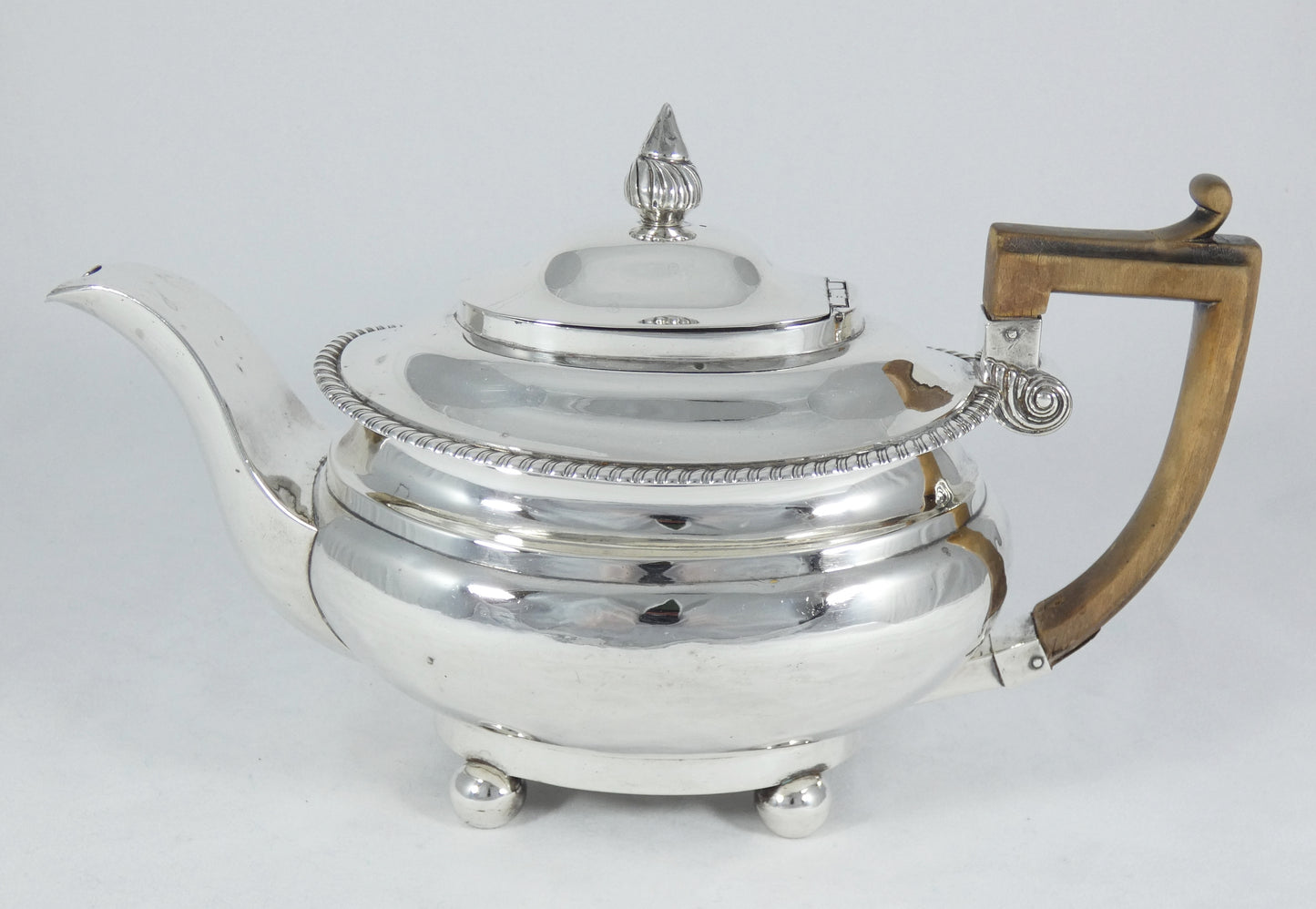 Antique Georgian 1820 Rare York Sterling Silver Teapot Tea Pot Barber & Whitwell