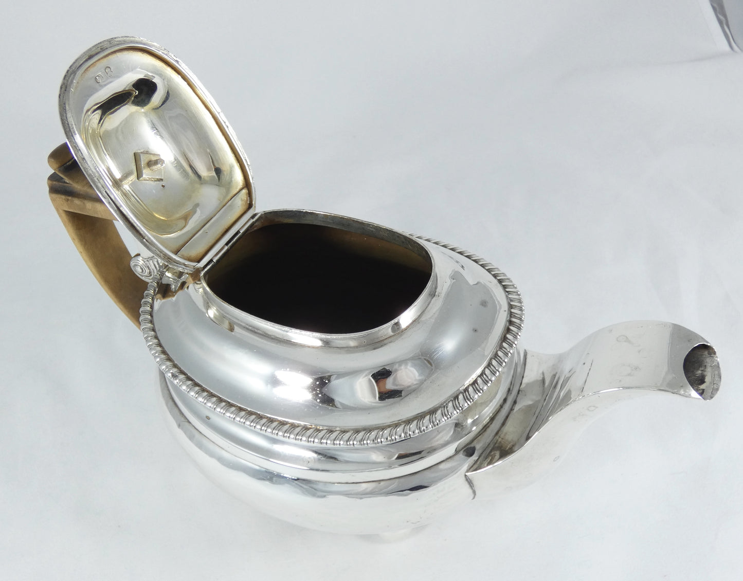 Antique Georgian 1820 Rare York Sterling Silver Teapot Tea Pot Barber & Whitwell