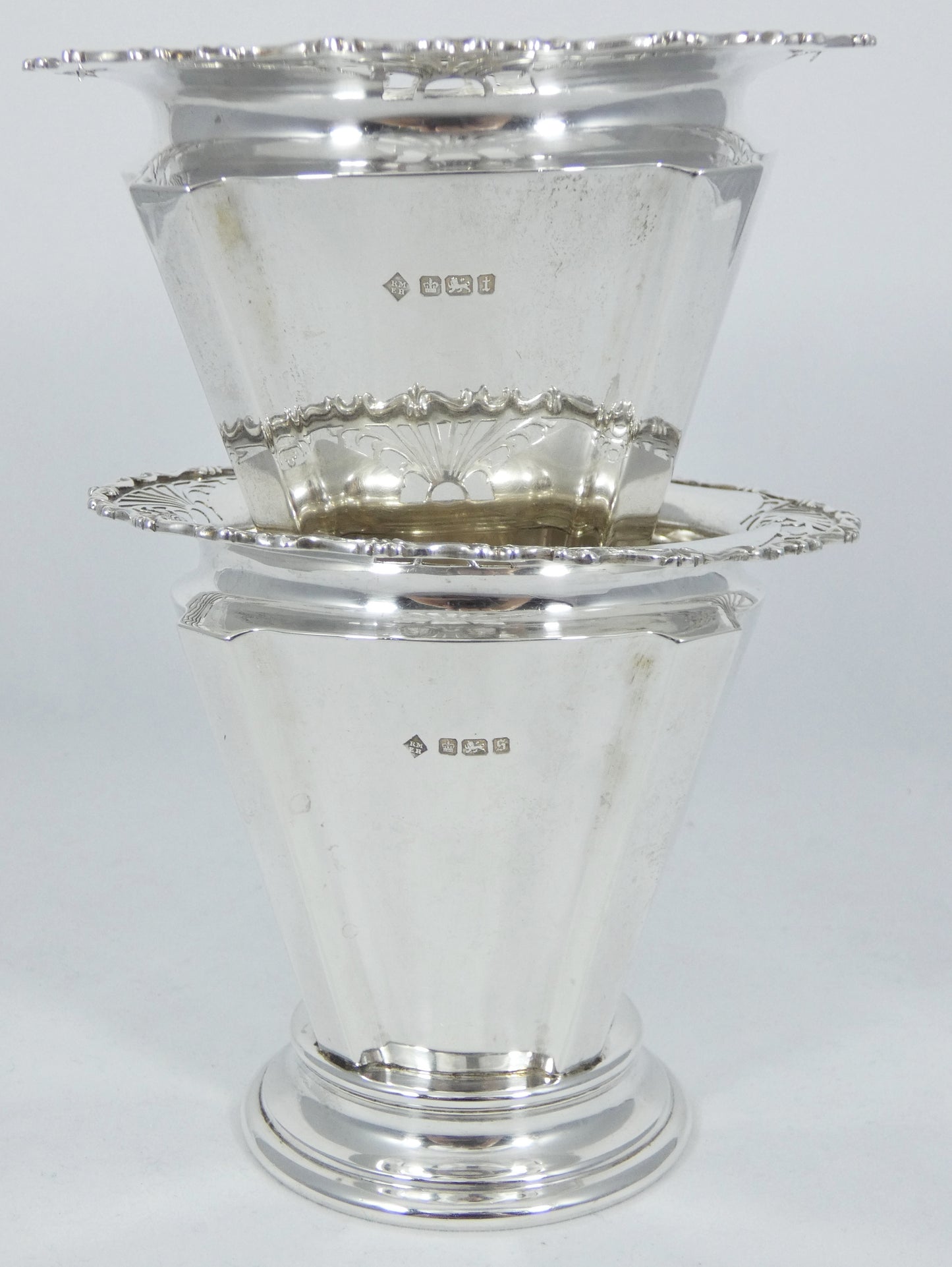 Antique Edwardian 1910 Pair of Sterling Silver 12cm Mantle Flower Vases Pots Set