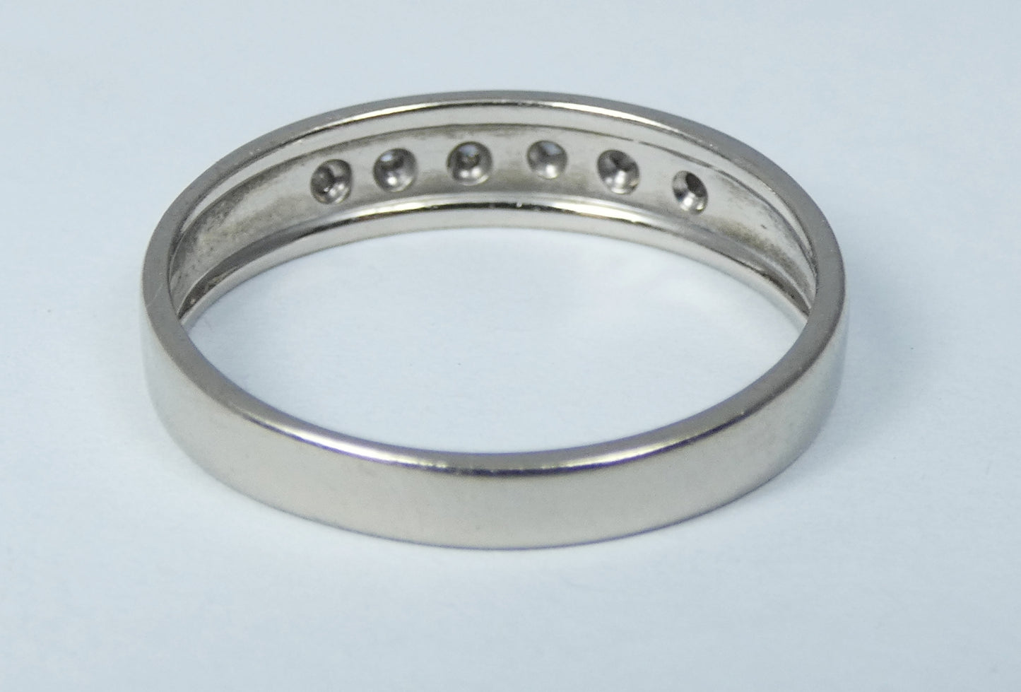 Vintage Solid 18ct White Gold & 6 Diamond Eternity Wedding Band Ring Size 7 N 54