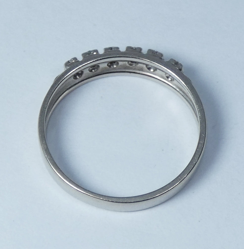 Vintage Solid 18ct White Gold & 6 Diamond Eternity Wedding Band Ring Size 7 N 54