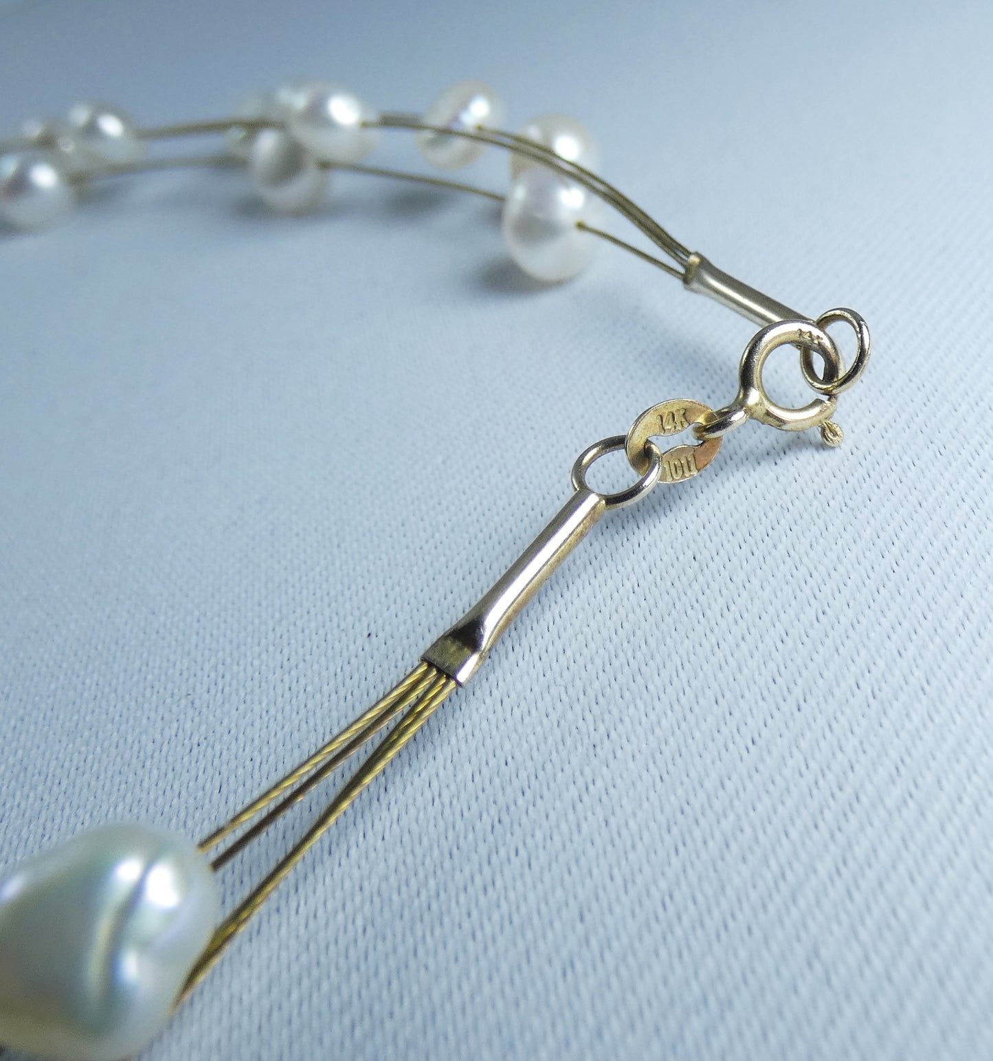 Vintage 14ct Yellow Gold 4 Multi Strand Wire Baroque Pearl 43cm Necklace Chain